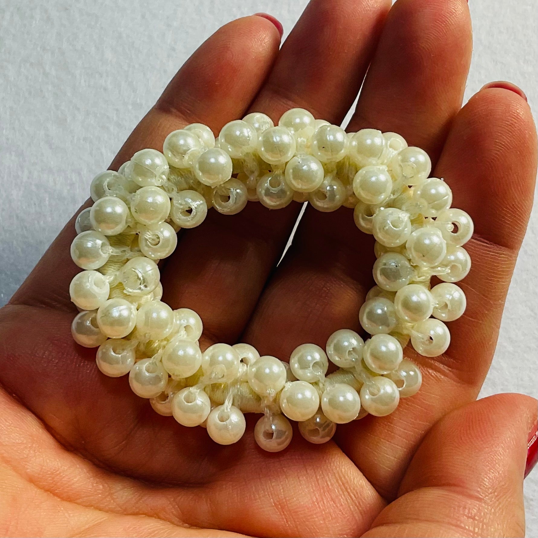 Pearly Beaded Hair Tie