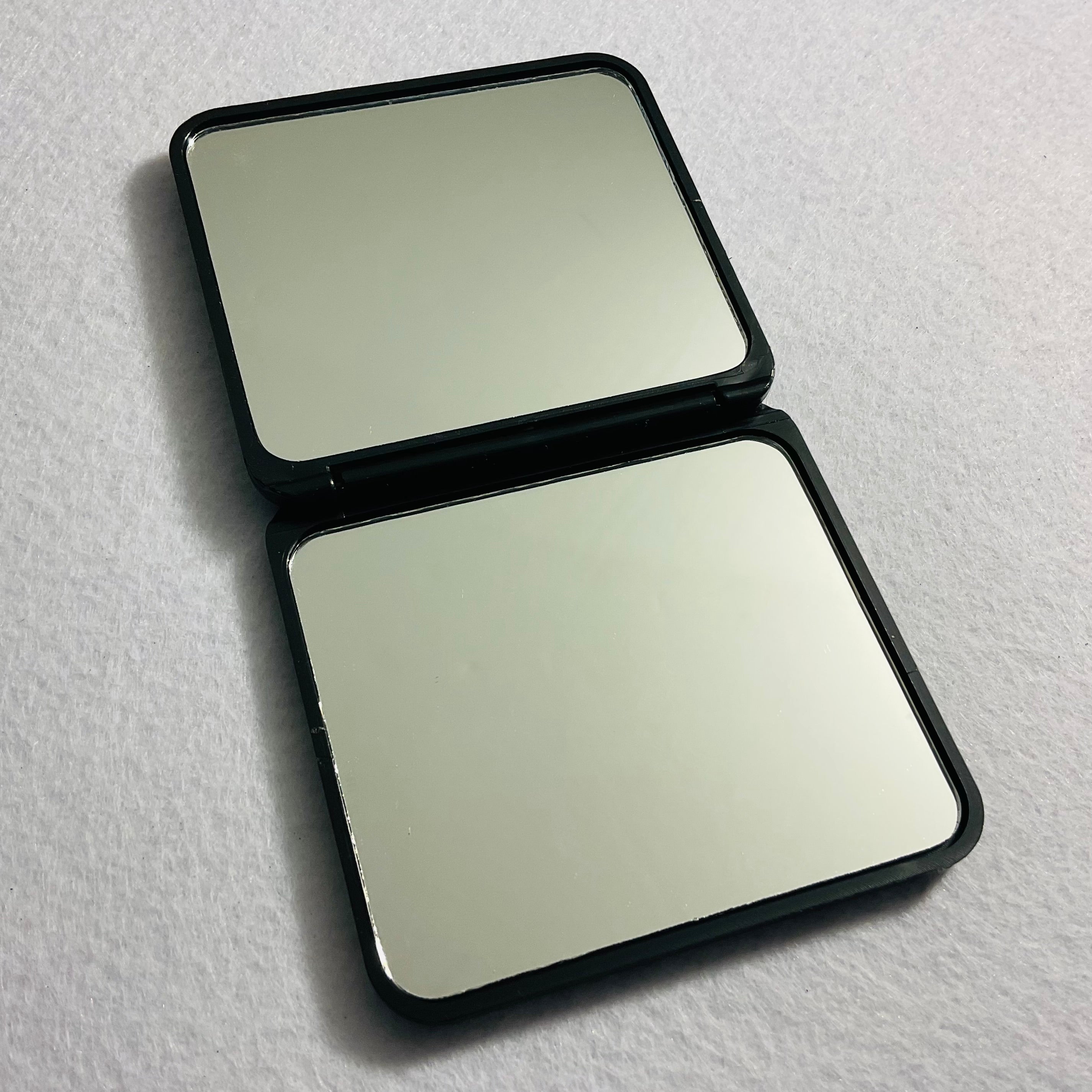Handheld Mirror | Double-sided